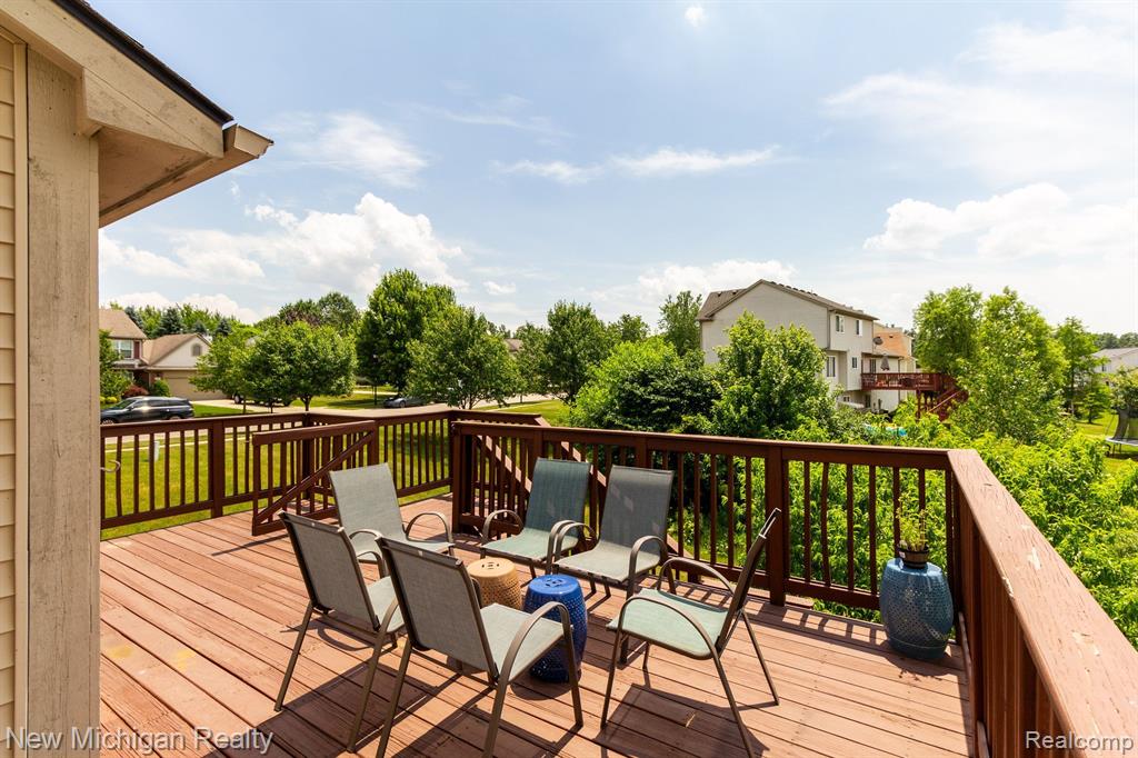 4898 WINDANCER Drive, Ypsilanti, MI 48197 — Photo 49