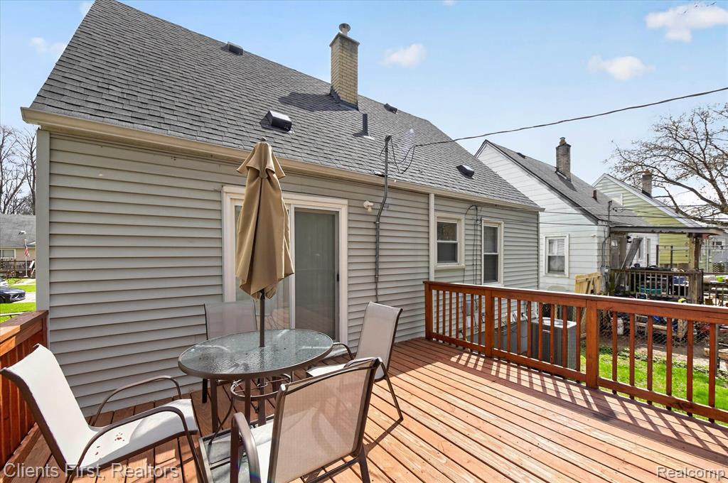 18441 Poinciana, Redford, MI 48240 — Photo 29