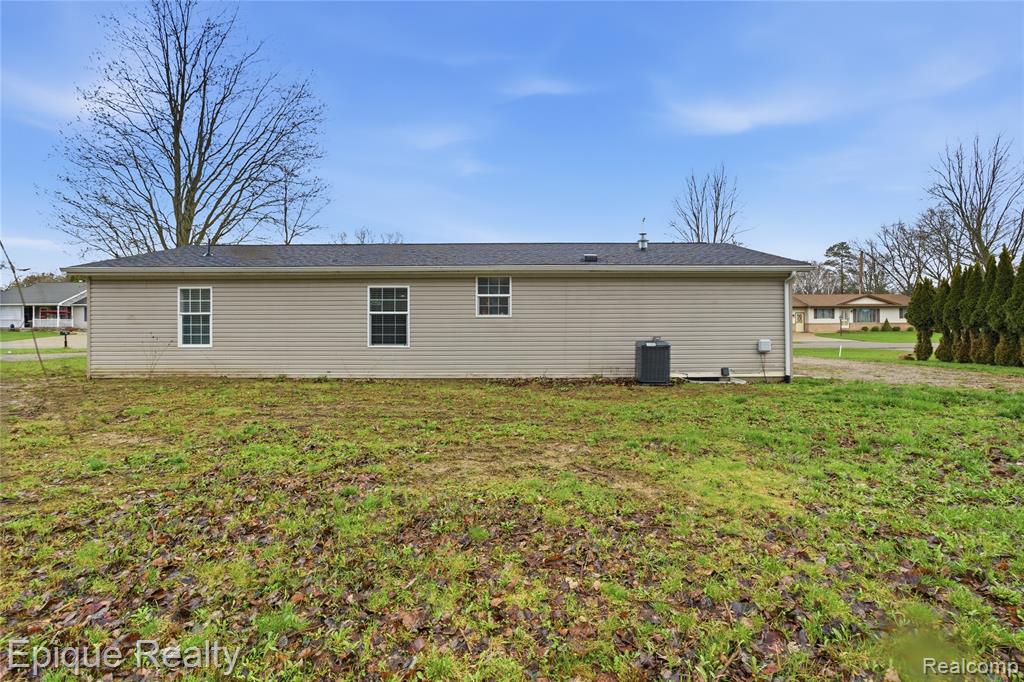 219 Clark Street, Yale, MI 48097 — Photo 19