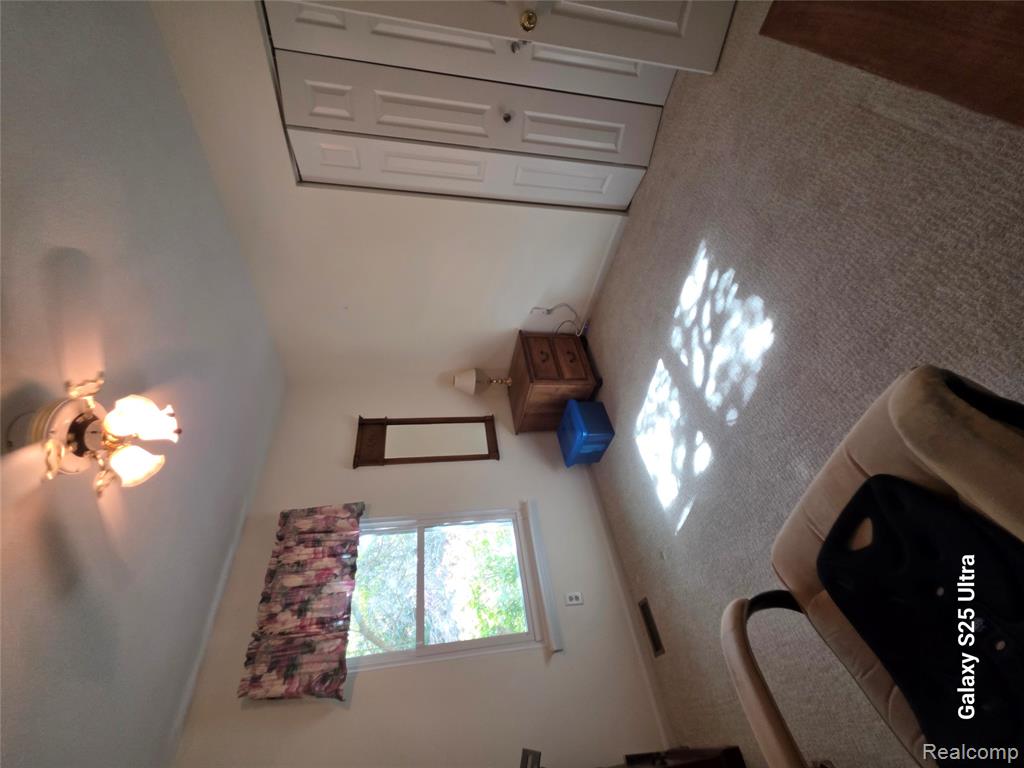 7098 Saint Charles Place, Kalamazoo, MI 49009 — Photo 9