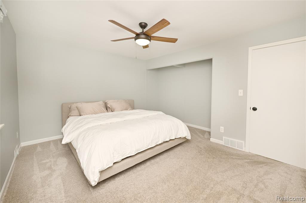 5541 Meadow Lane, Shelby Twp, MI 48316 — Photo 17