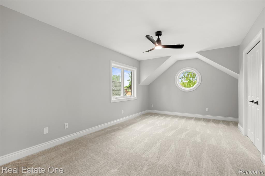 48556 Harbor Drive, Chesterfield, MI 48047 — Photo 35