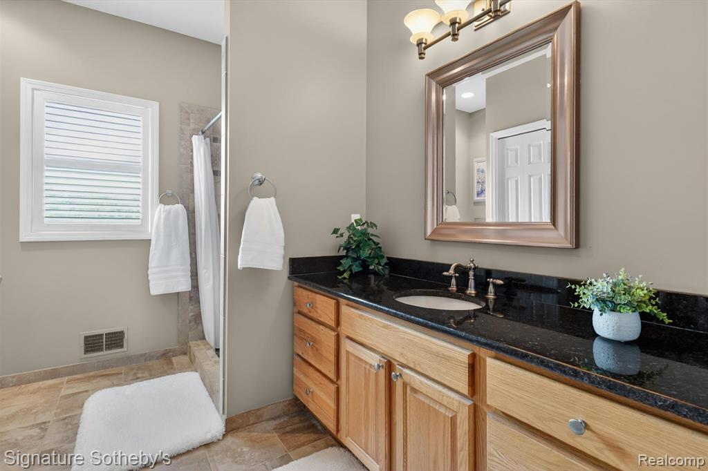 12700 Shaffer Road, Davisburg, MI 48350 — Photo 29