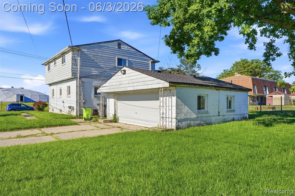1631 Clara Street, Clinton Twp, MI 48036 — Photo 22