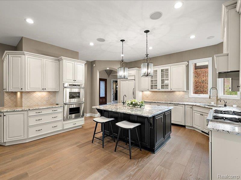 44104 Verona Lane, Northville, MI 48168 — Photo 45