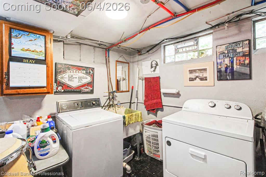 42 Wellesley Drive, Pleasant Ridge, MI — Photo 22