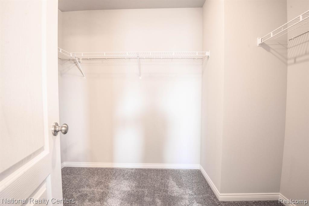 1114 Rochawies Drive, Oakland, MI — Photo 17