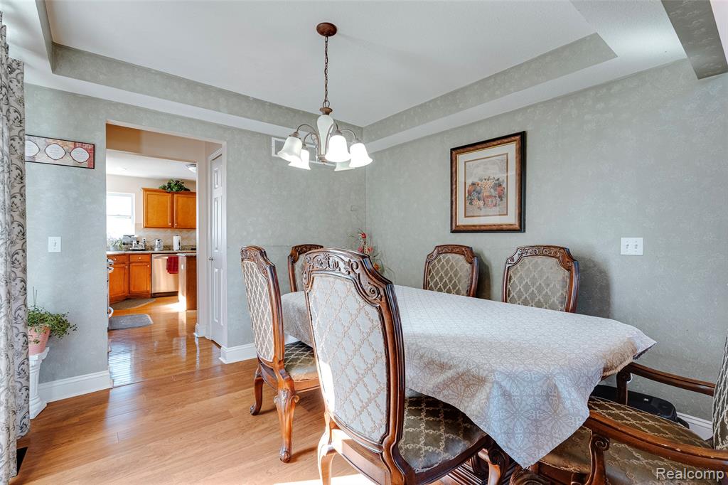 50233 Venice Court, Northville, MI — Photo 10