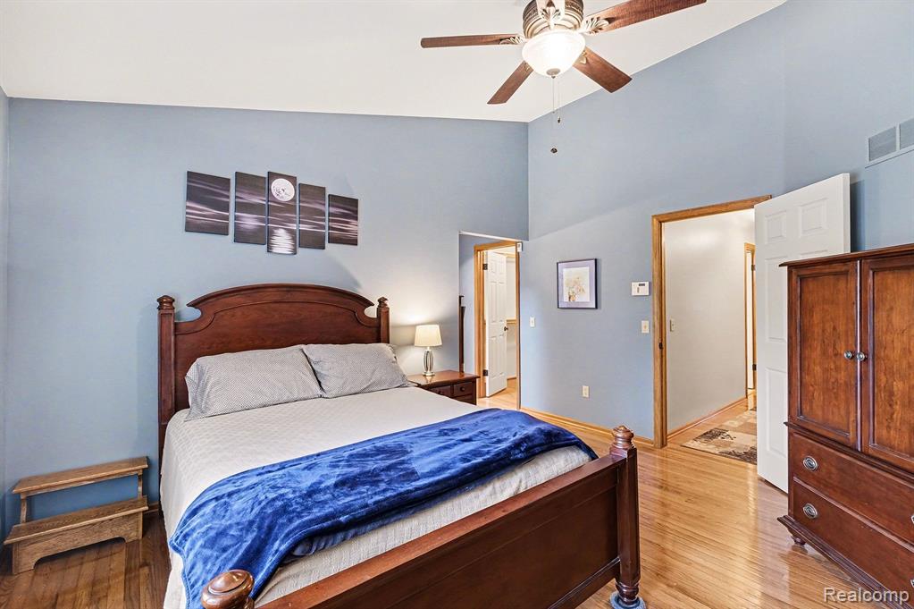 8062 Sawgrass Trail, 25, Grand Blanc, MI 48439 — Photo 14