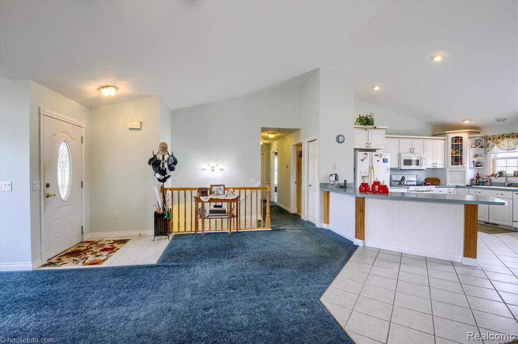 5732 COBBLESTONE Drive, North Branch, MI 48461 — Photo 10