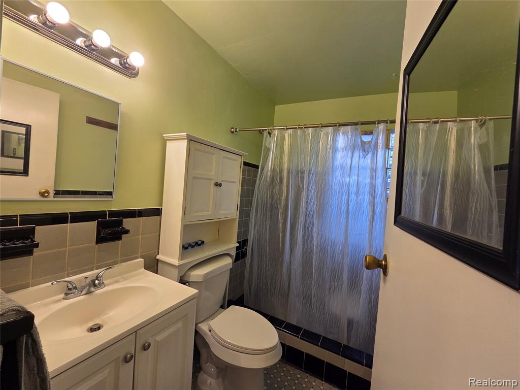 20409 Yonka Street, Detroit, MI 48234 — Photo 14