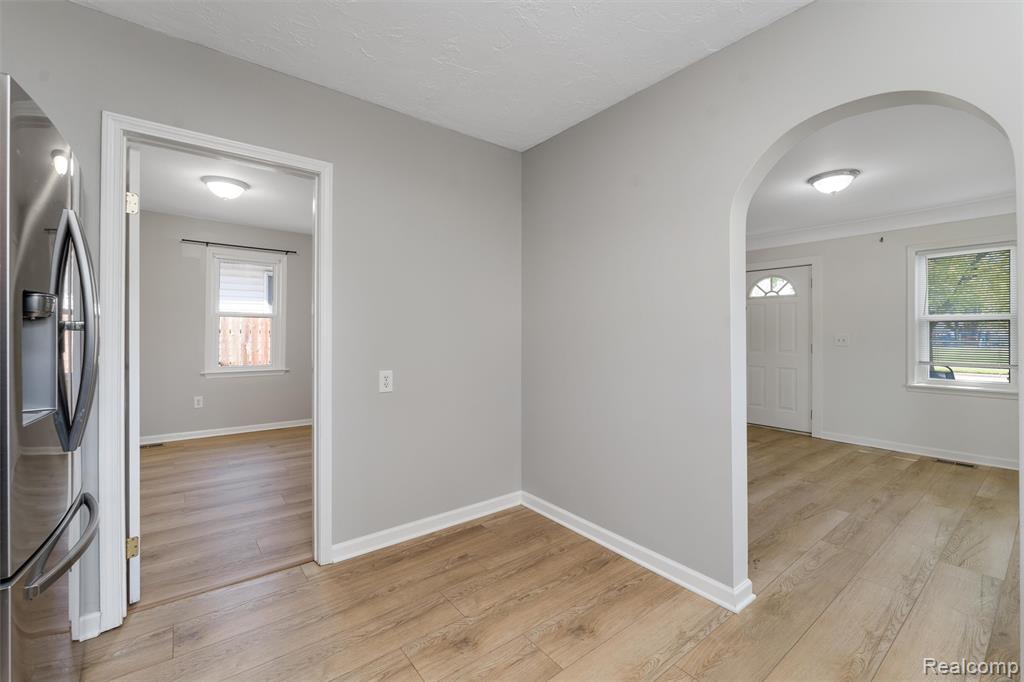 28855 Delton Street, Madison Heights, MI 48071 — Photo 10