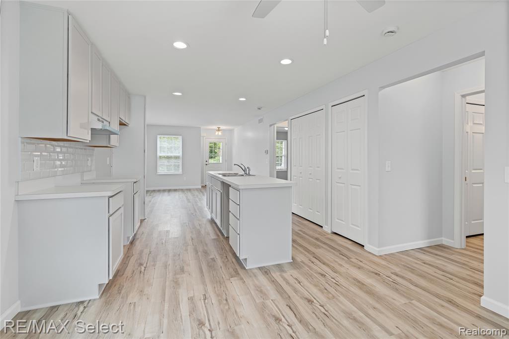 4487 Home Town Drive, Flint, MI 48506 — Photo 5