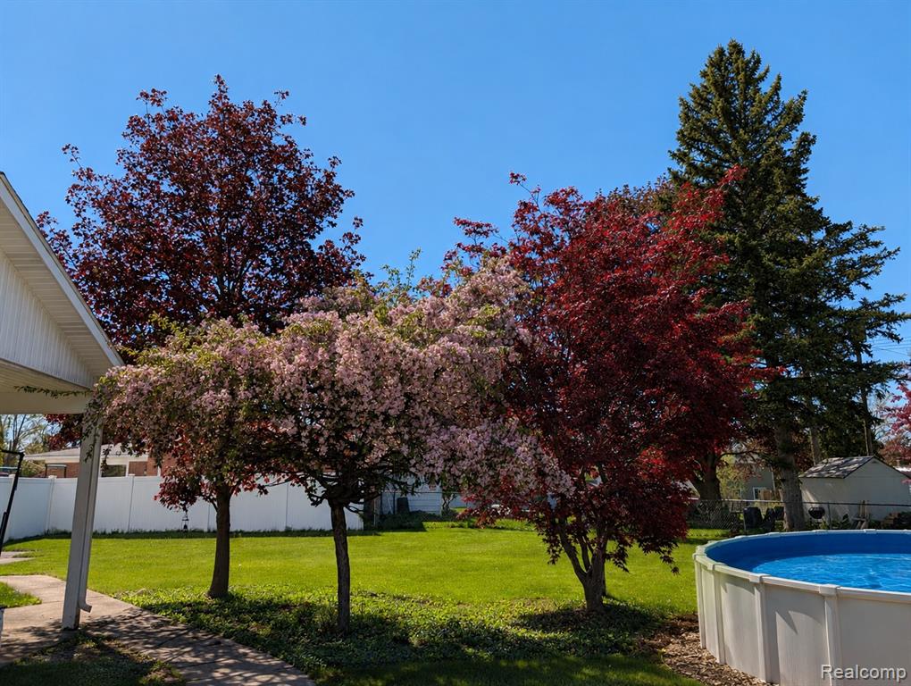 285 W Irwin Street, Bad Axe, MI 48413 — Photo 12