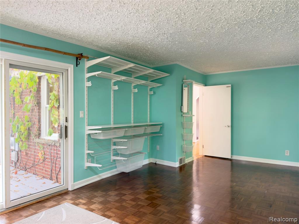 4164 Seminole Drive, Royal Oak, MI 48073 — Photo 19