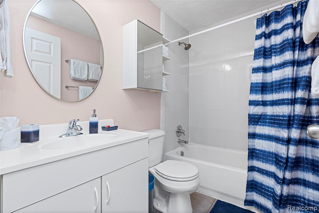 207 N Main Street, Ann Arbor, MI 48104 — Photo 32