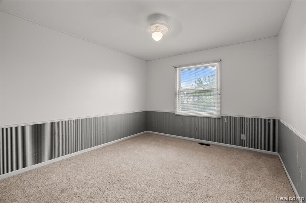 45419 GLENGARRY Boulevard, Canton, MI 48188 — Photo 29