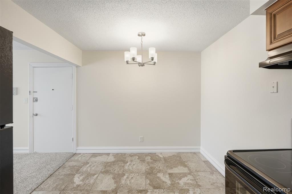 8188 24 Mile Road, Shelby Twp, MI 48316 — Photo 14