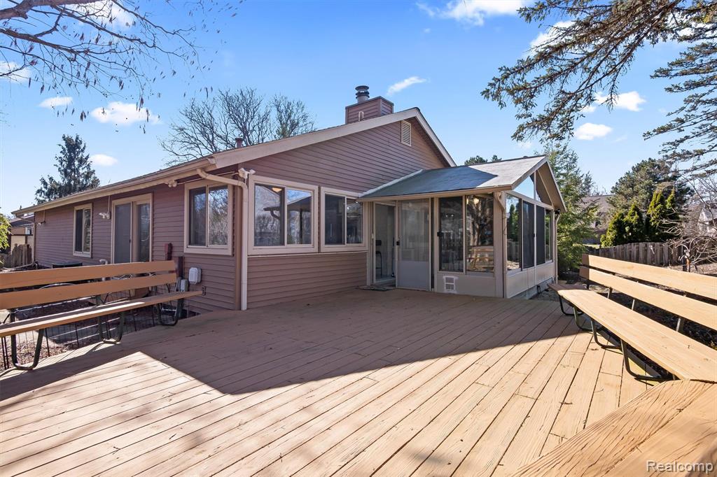 5629 Perrytown Drive, West Bloomfield, MI — Photo 28