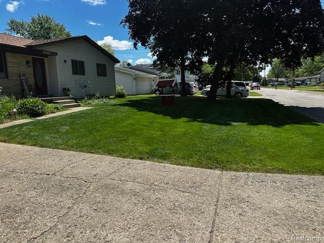4445 Dixon Drive W, Swartz Creek, MI 48473 — Photo 5