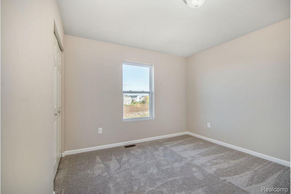 2112 Stillwater Drive, Davison, MI 48423 — Photo 14