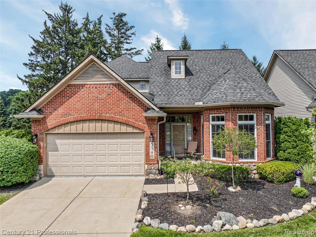 5540 River Park Drive, Waterford, MI 48327 — Photo 40