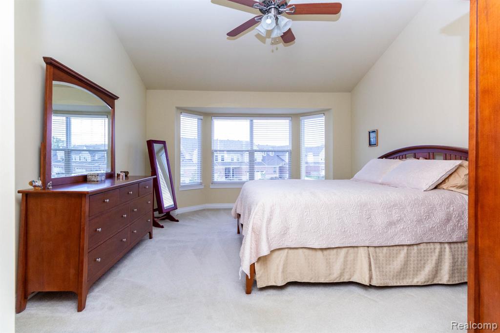 4370 Bennett Park Circle, Troy, MI 48085 — Photo 17