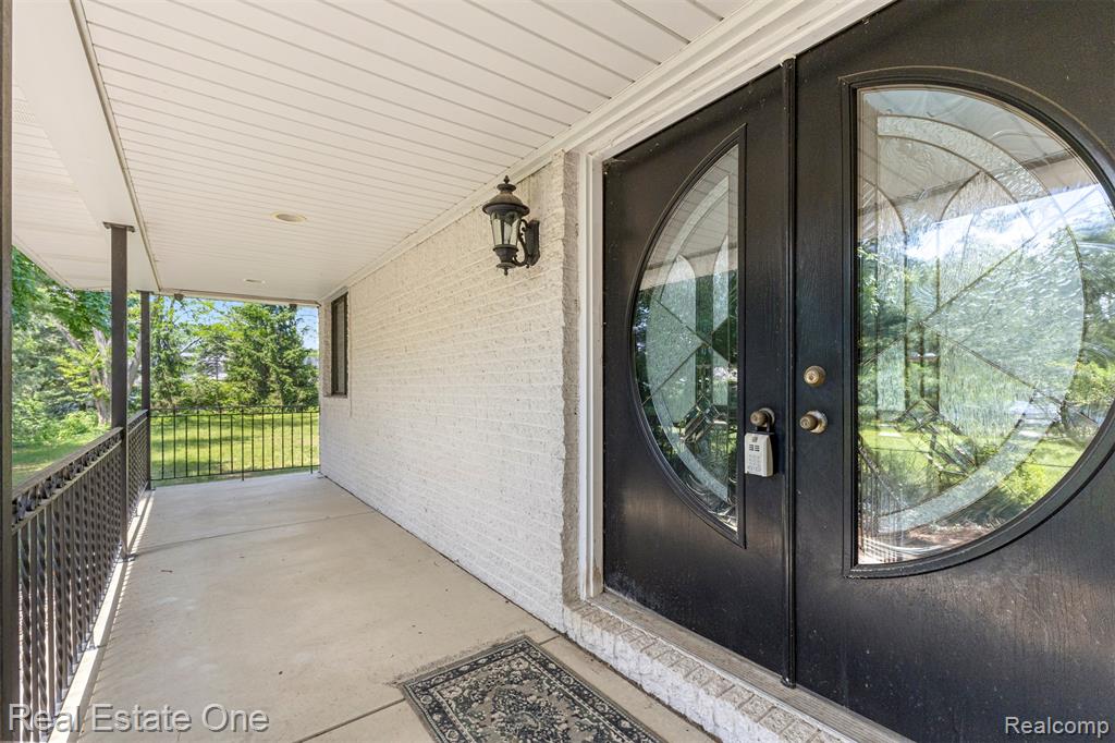 8329 Gray Street, Westland, MI — Photo 4