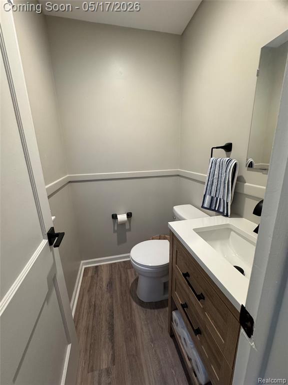 19242 Raymond Street, Grosse Pointe Woods, MI 48236 — Photo 11