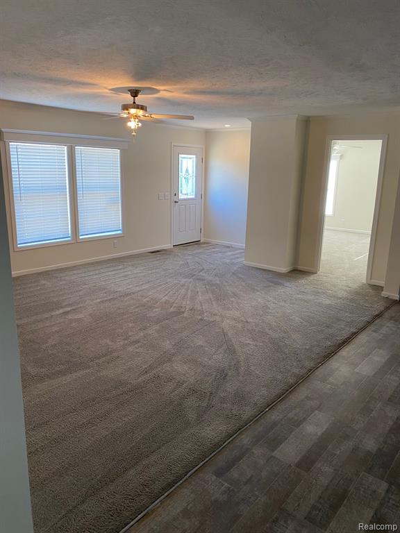 9922 Macbeth Street, Fenton, MI 48430 — Photo 15