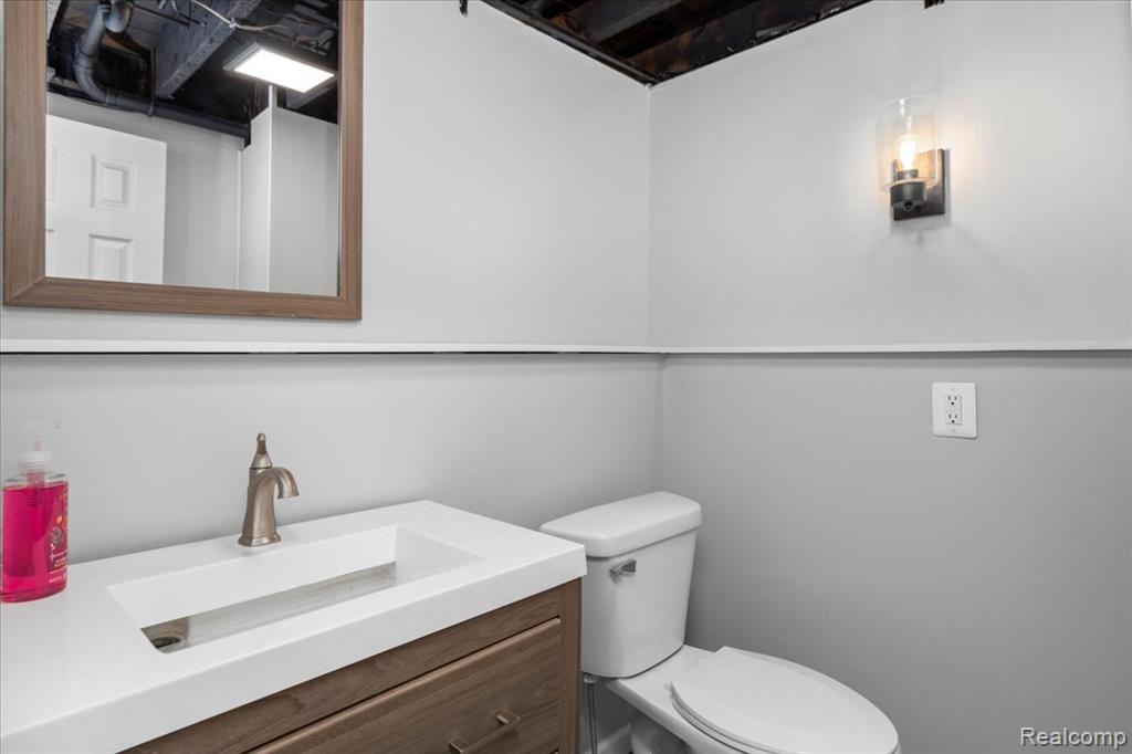 8381 Tindall Road, Springfield, MI 48350 — Photo 30