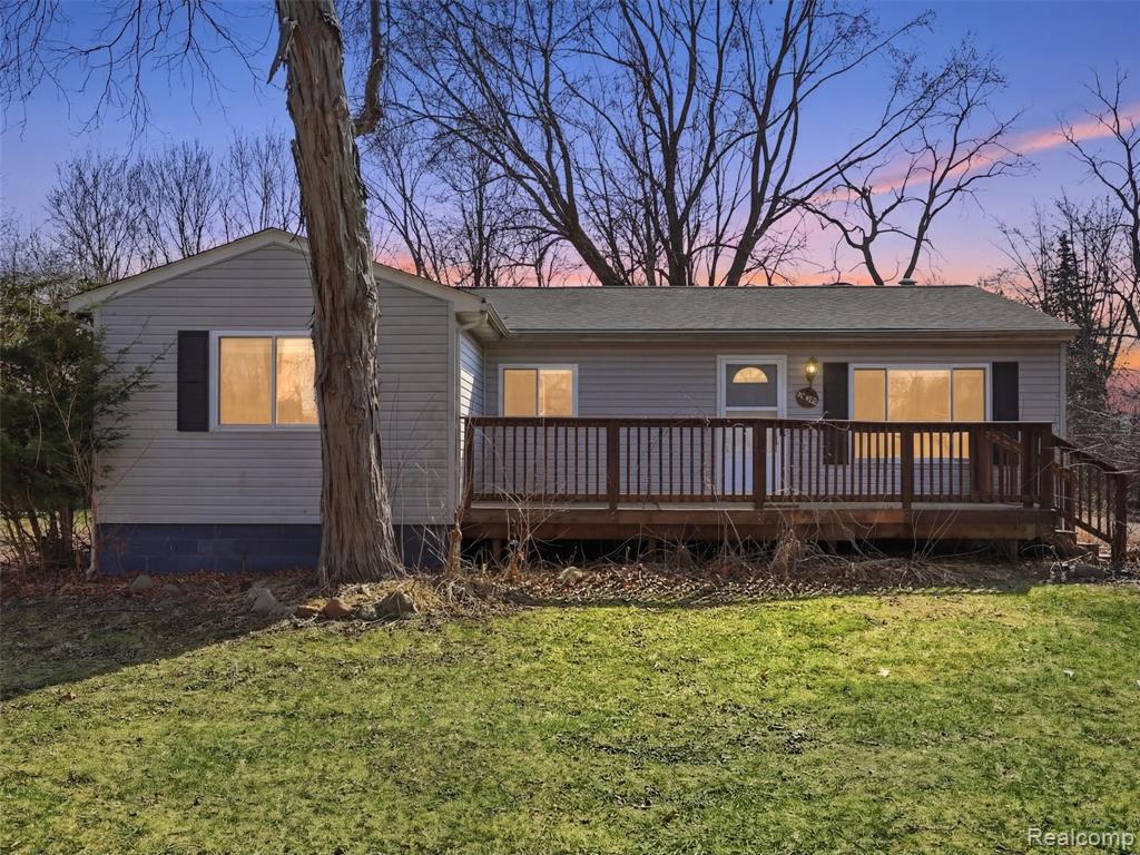 8568 Janis Street, Shelby Twp, MI 48317 — front exterior