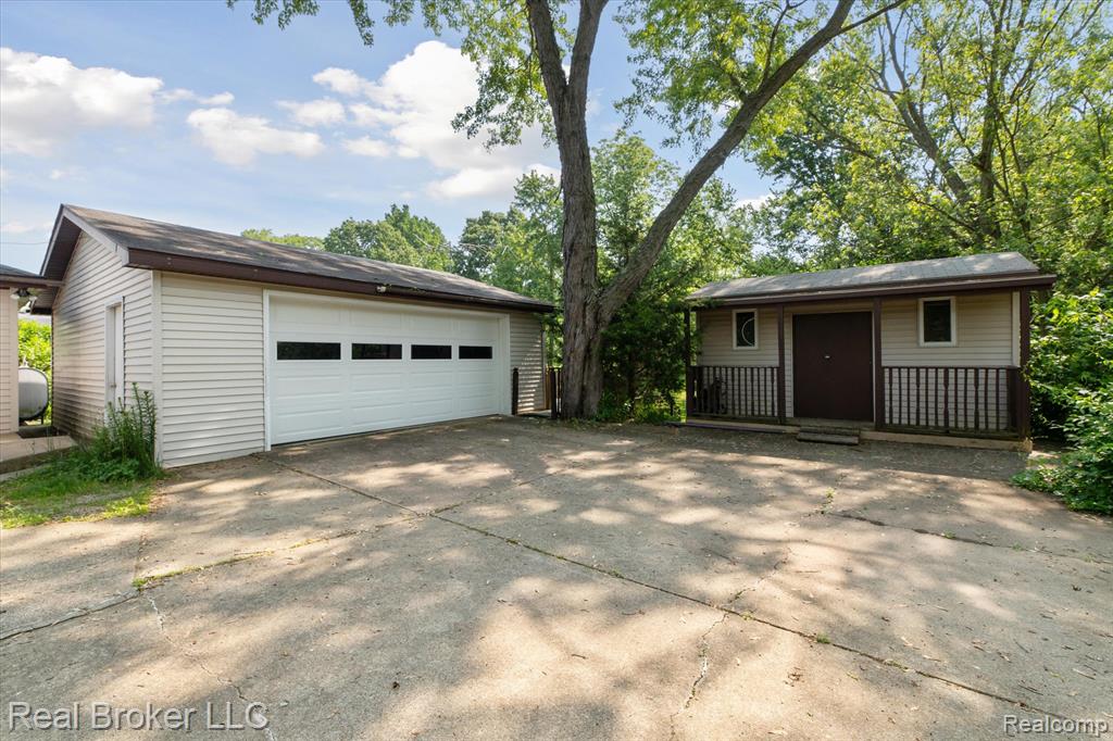 5740 M 66, East Leroy, MI 49051 — Photo 39