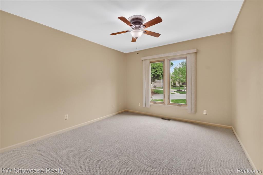 39995 Brylor Court, Clinton Twp, MI 48038 — Photo 34
