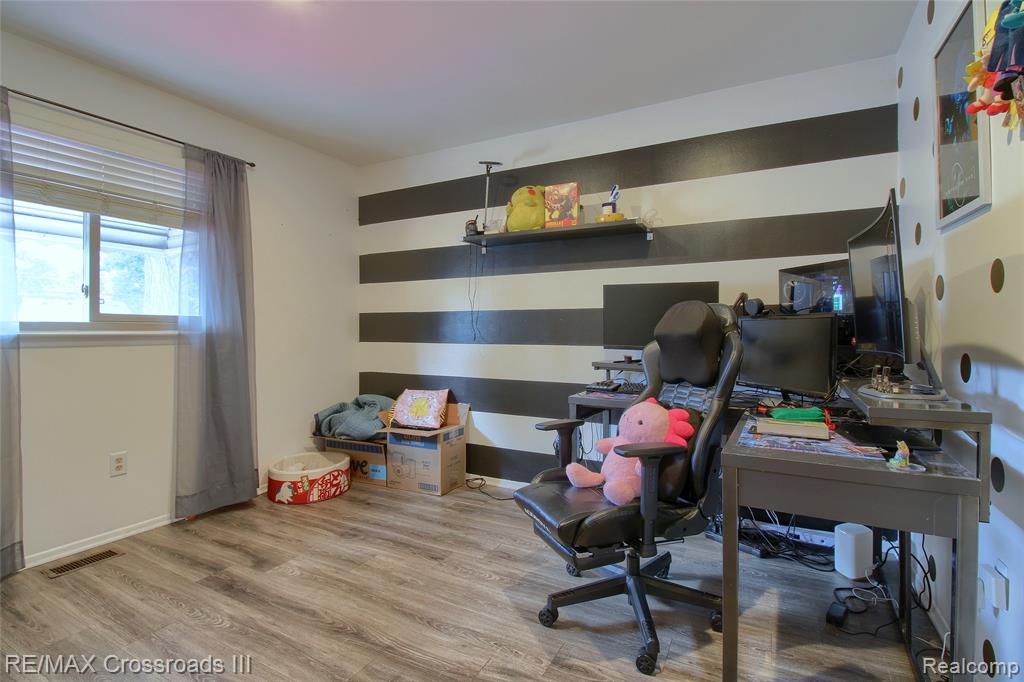 7367 Cavell Street, Westland, MI — Photo 20