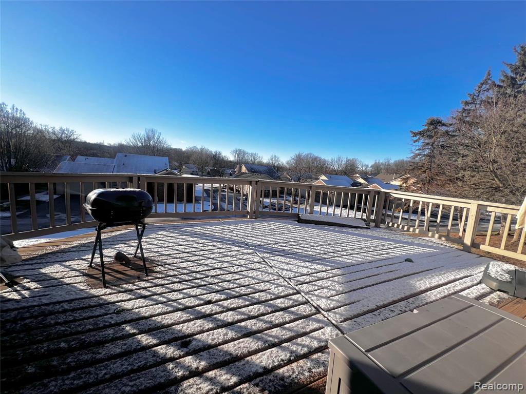 35467 Heritage Lane, Farmington, MI 48335 — Photo 6