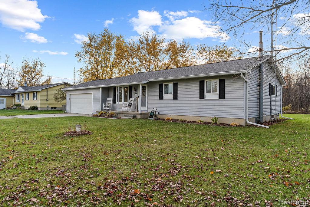 8362 Beers Road, Swartz Creek, MI 48473 — Photo 4