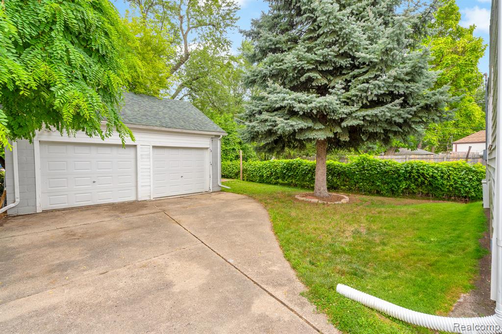 8661 Cadillac Avenue, Warren, MI 48089 — Photo 26