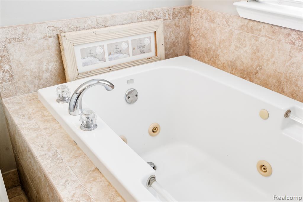 4907 Camelot Drive, Kimball, MI — Photo 16