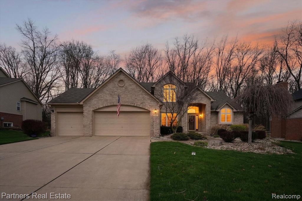 112 Summer Shade Drive, Howell, MI 48843 — Photo 48