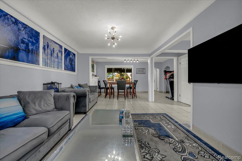 6101 Appoline Street, Dearborn, MI 48126 — Photo 9