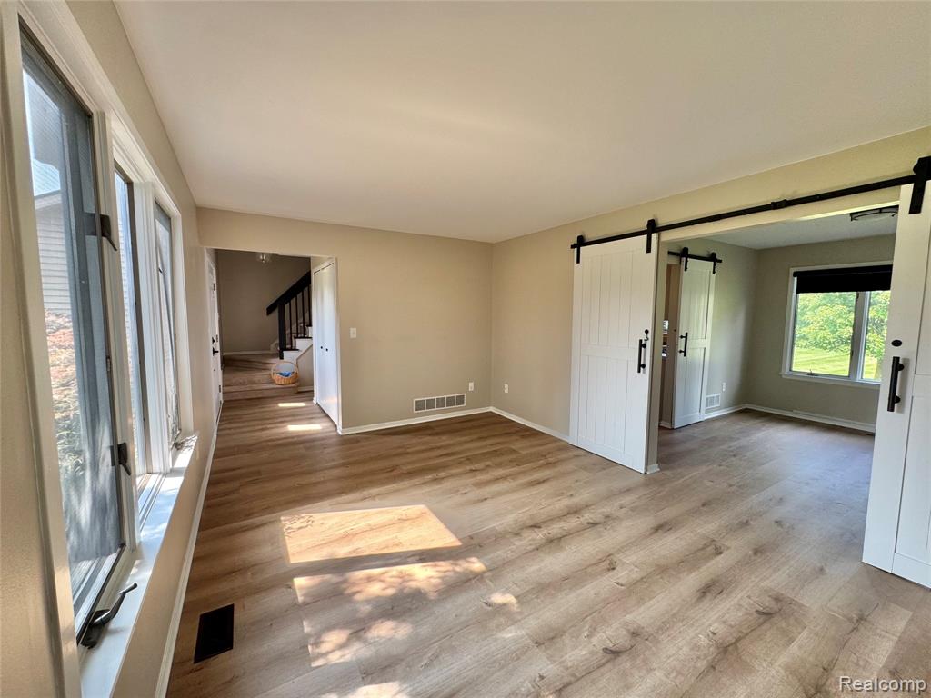 2132 Maple Creek Circle, Ann Arbor, MI 48108 — Photo 11