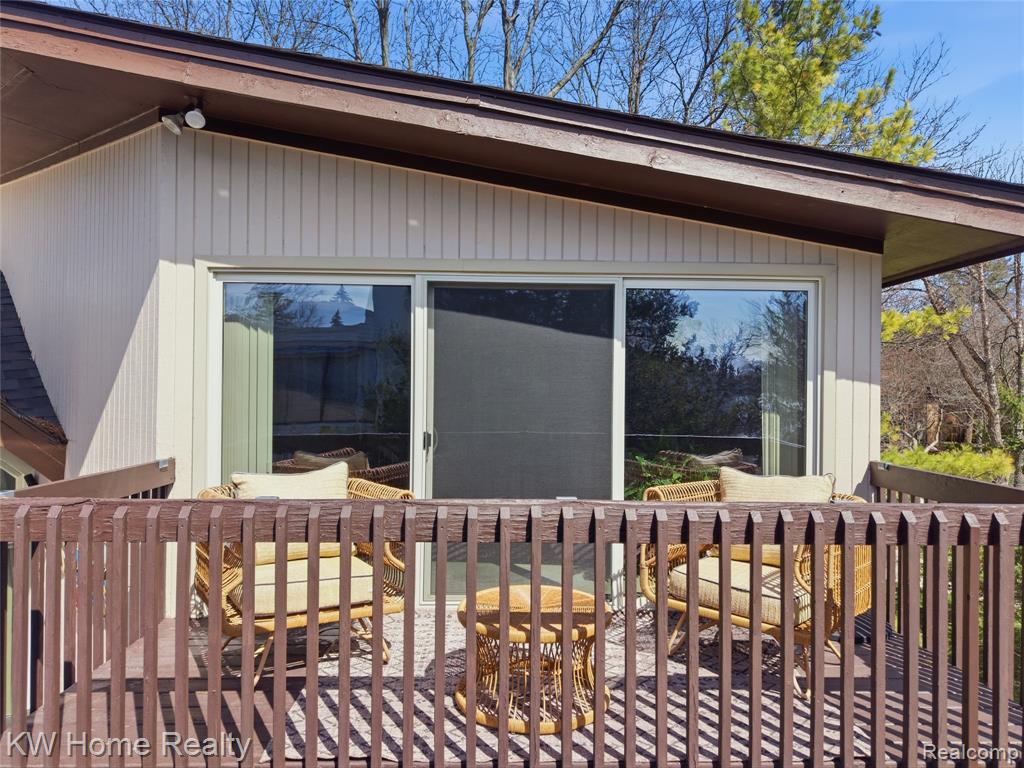 4749 Tara Court, West Bloomfield, MI 48323 — Photo 43