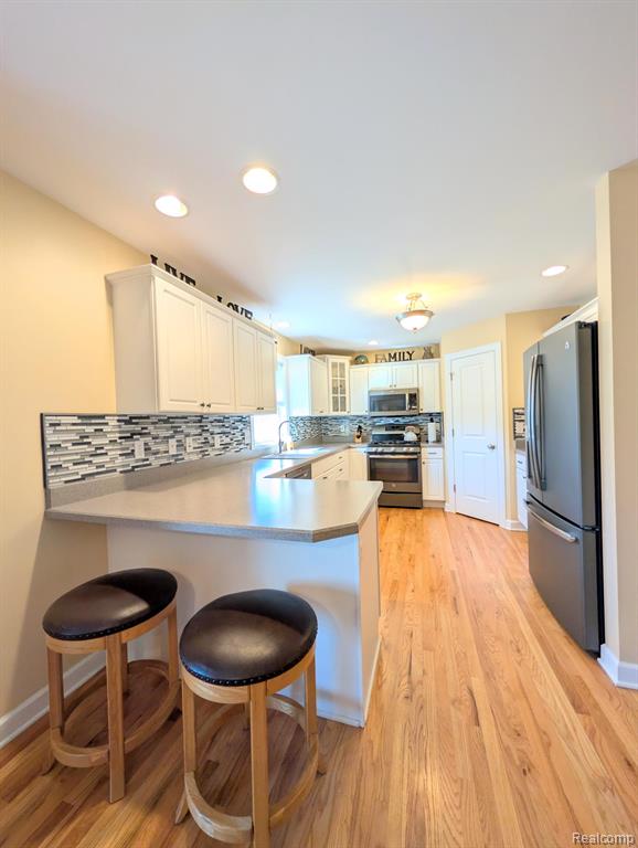5441 Meadow Creek Court, Flint, MI 48532 — Photo 16