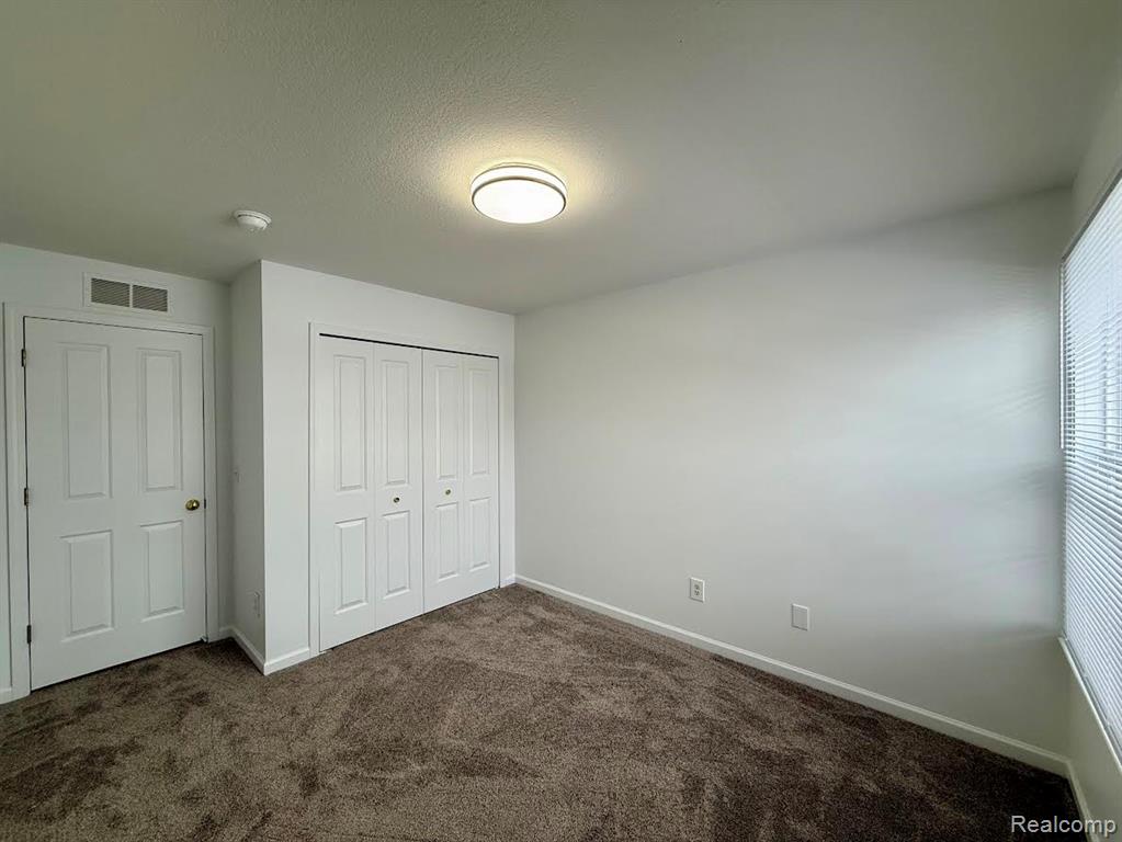 29067 Cullen Drive, Romulus, MI 48174 — Photo 28