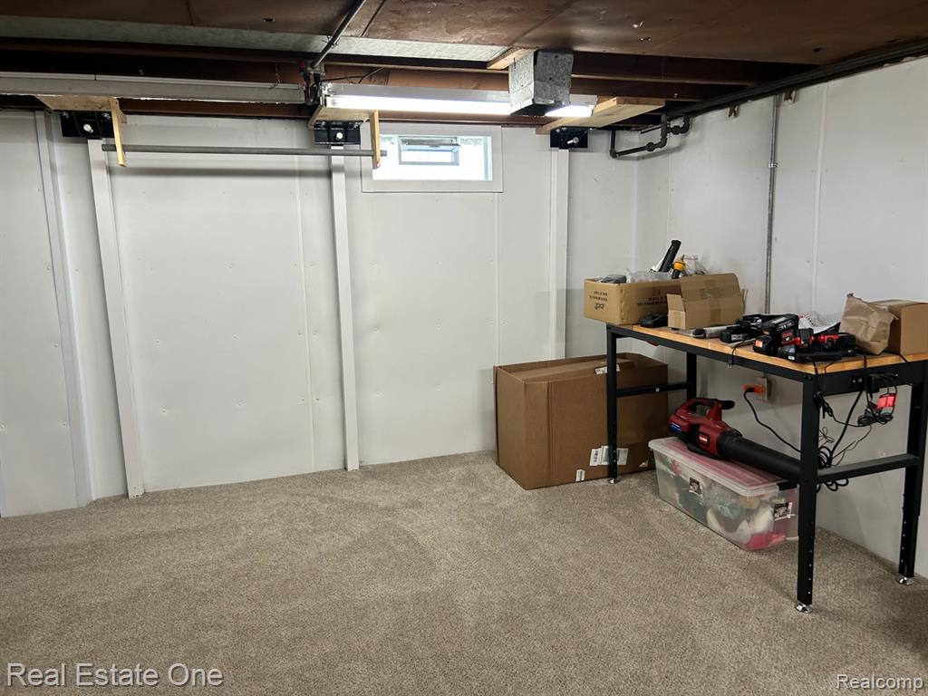 2075 Deering Street, Garden City, MI — Photo 40