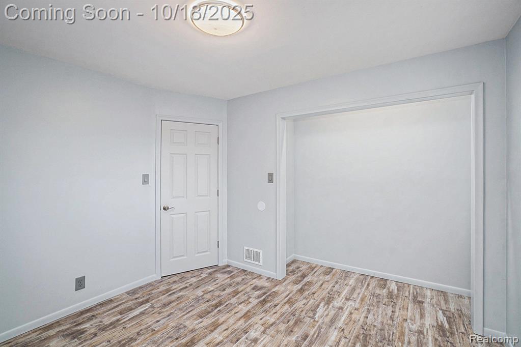 15283 Longfellow Drive, Byron, MI 48418 — Photo 14