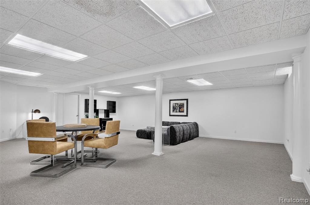 6445 Noble Road, West Bloomfield, MI — Photo 31