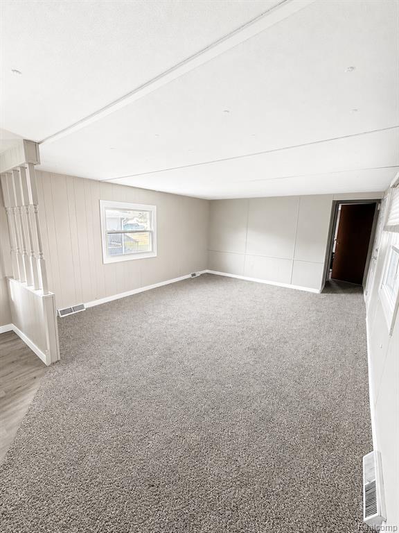 107 Foxpointe Ct, Swartz Creek, MI 48473 — Photo 3