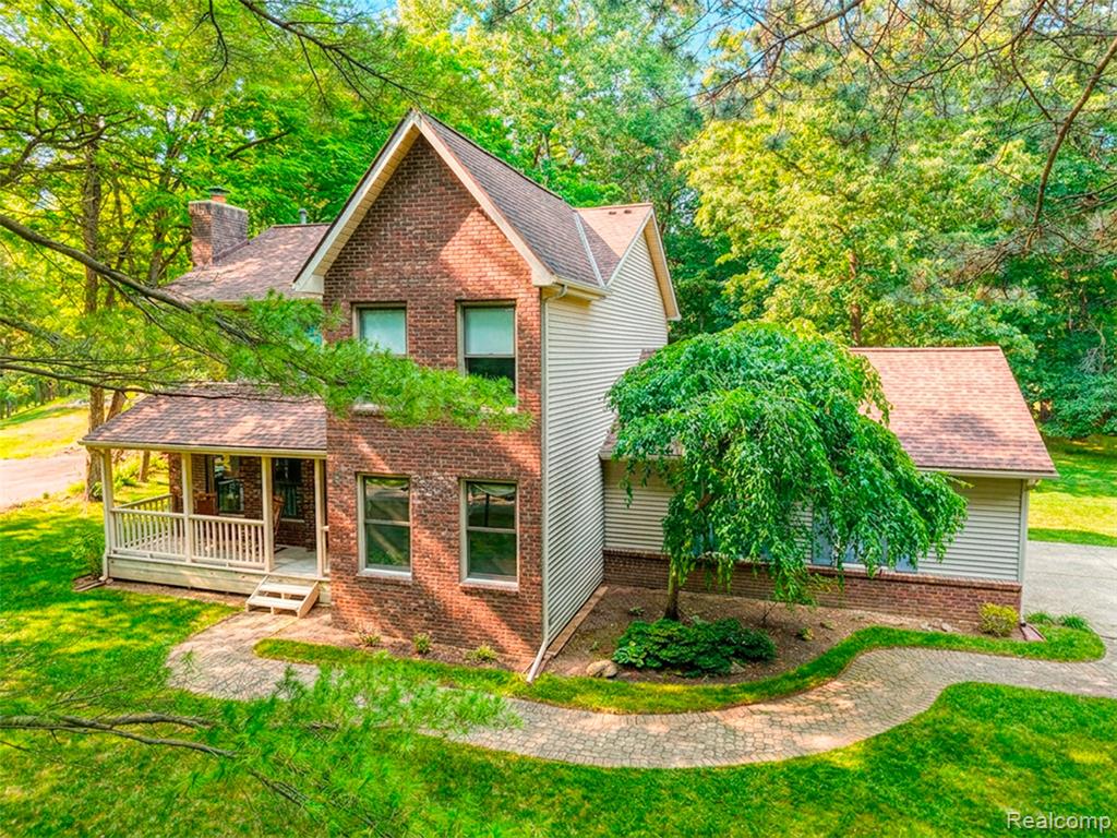 7511 Welle Road, Brighton, MI 48116 — Photo 30